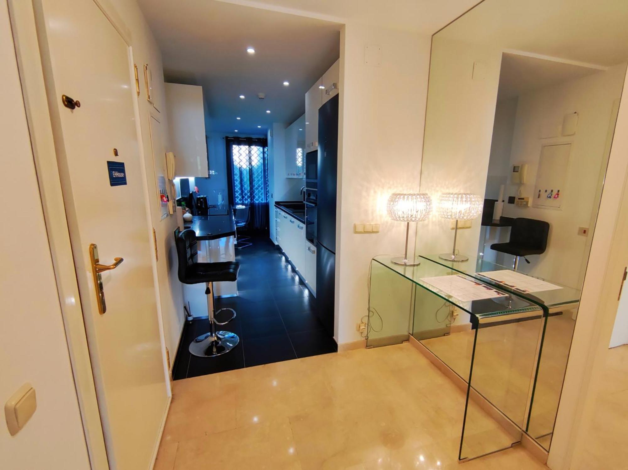 Luxury Frontline Residence Ehhouse Естепона Екстериор снимка